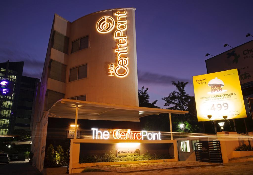 The Centre Point Hotel Madras Buitenkant foto